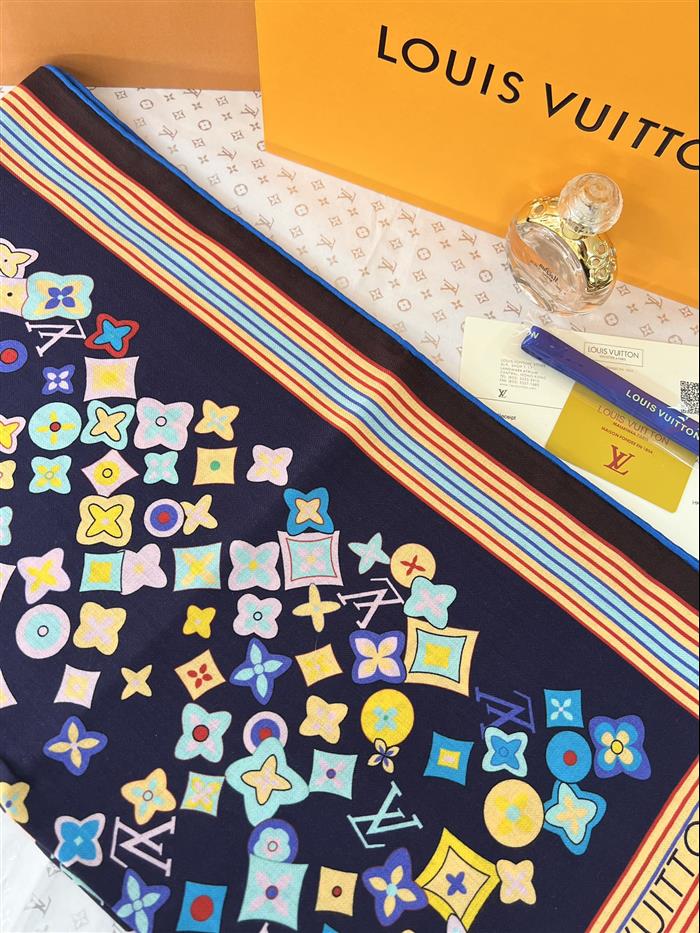 2026116121120561 140